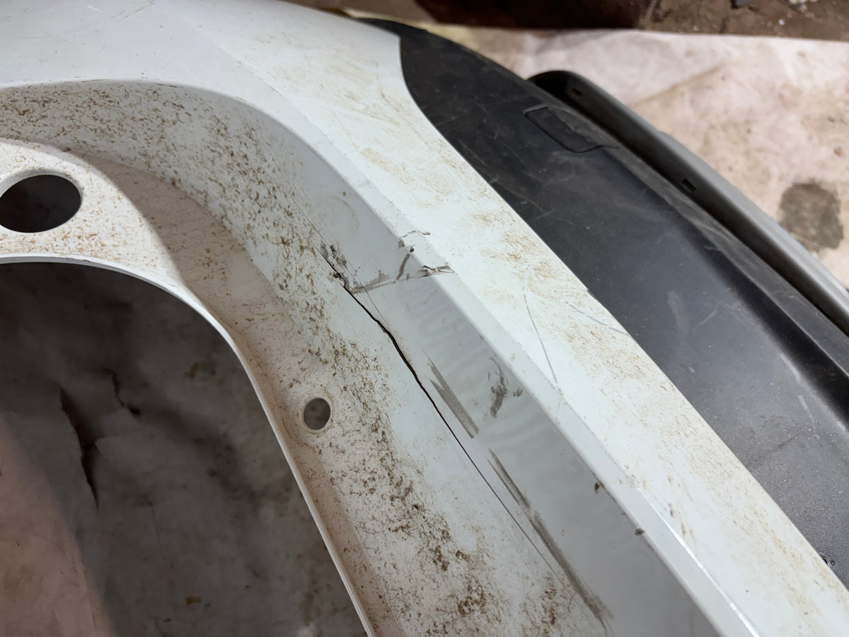 Pare choc arrière Dacia Sandero 3 Blanc 850234229R