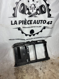 Support de radiateur Peugeot 208 1