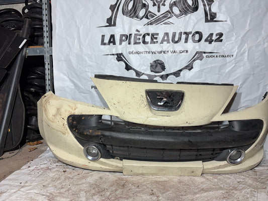 Pare choc avant Peugeot 207