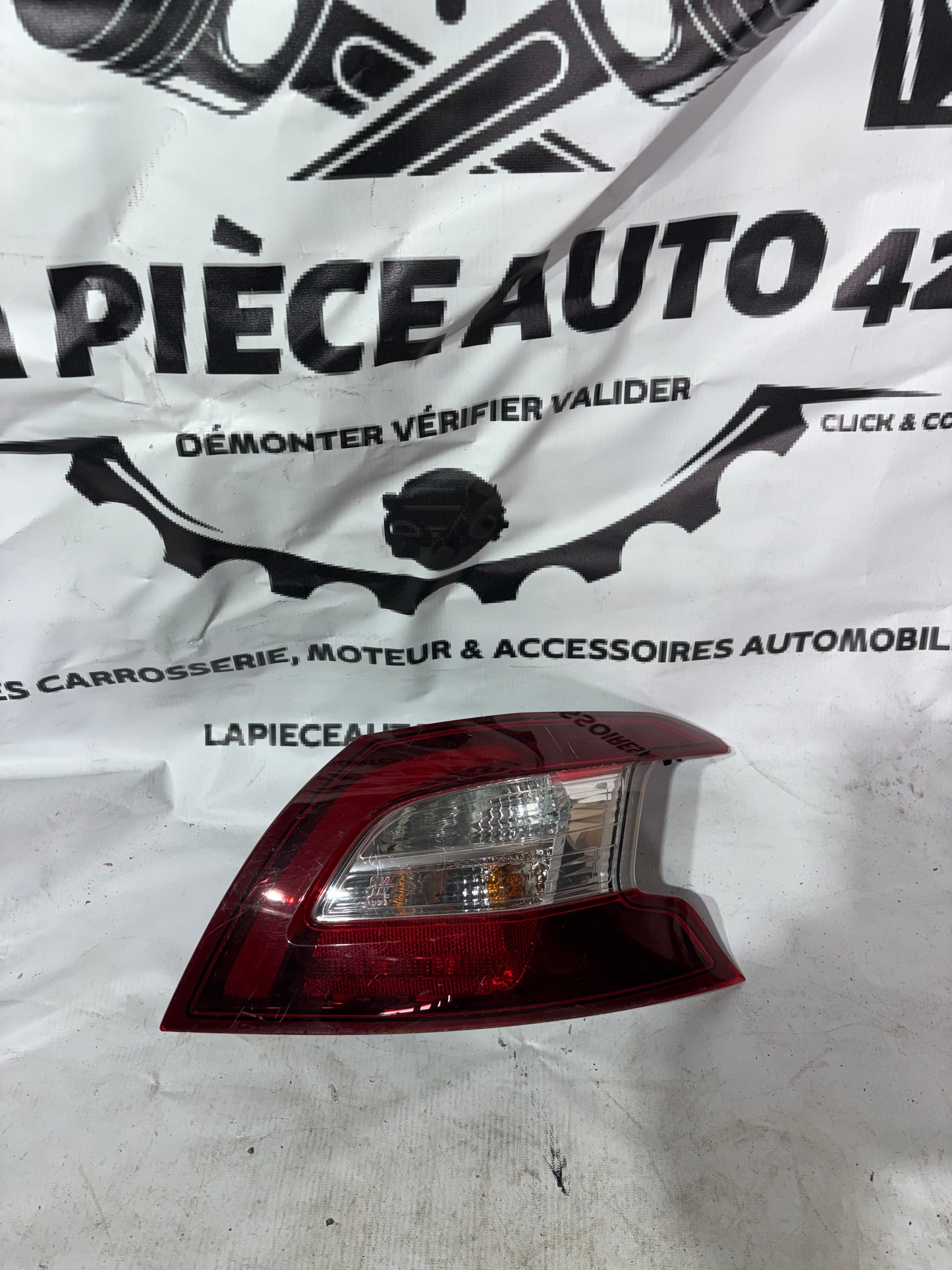 Feux arrière droit Peugeot 308 2