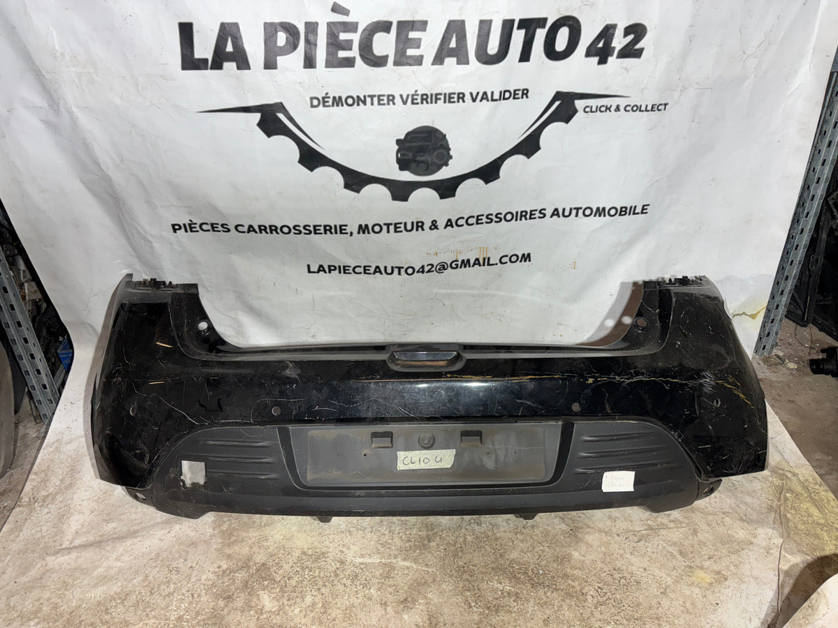 Pare choc arrière Renault Clio 4 phase 2 noir emplacement radar 850222925R