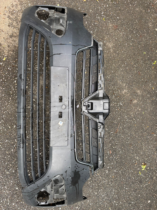 Pare choc avant noir Renault express ou Kangoo 3