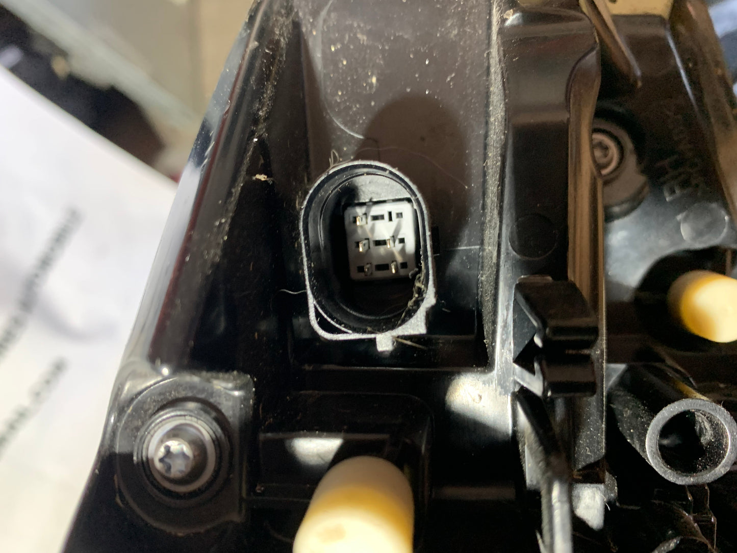 Feu arrière droit extérieur Audi A3 8Y