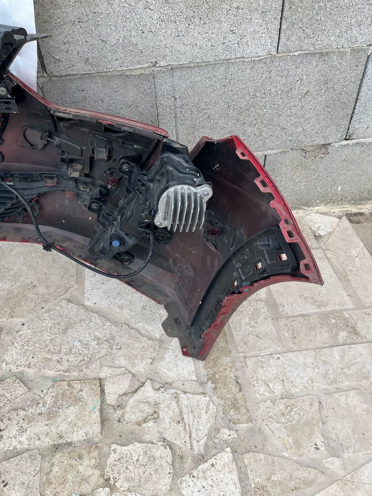 Pare choc avant Peugeot 208 2 Rouge