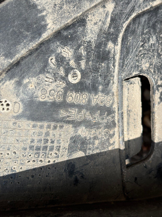 Pare boue avant gauche Audi A1