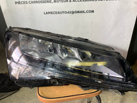 Phare avant droit Skoda Superb