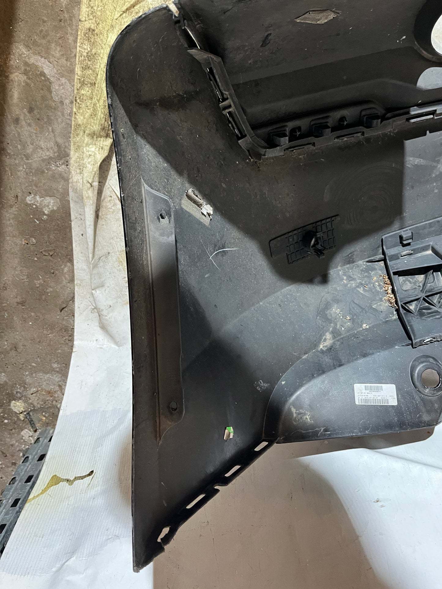 Pare choc arrière Audi A1 (8XA)noir