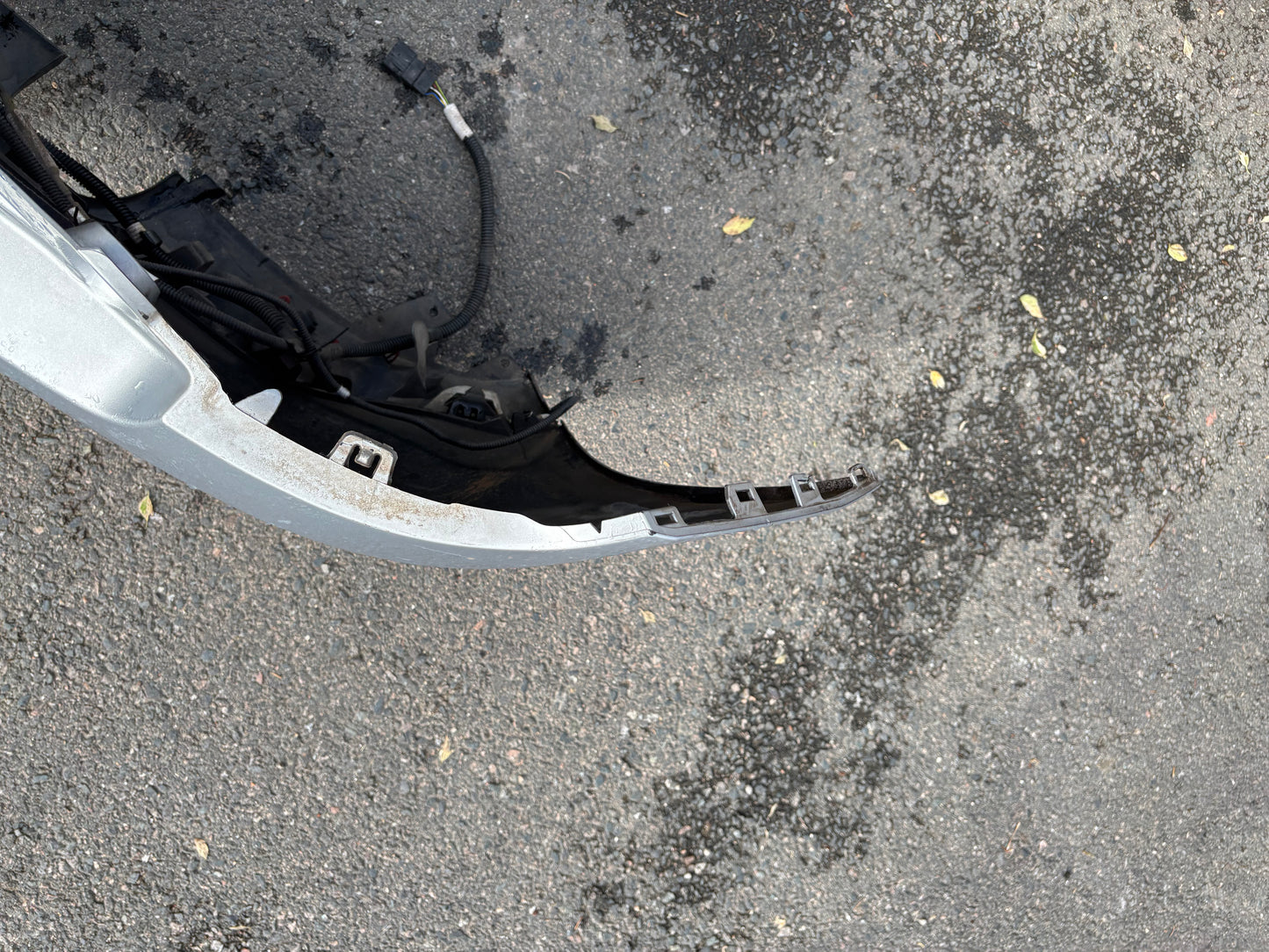 Pare choc arrière gris Citroën C3 2 avec radar