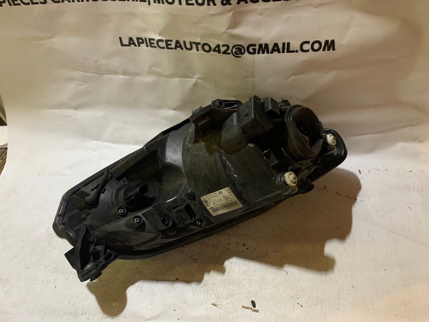 Phare avant gauche Volkswagen Up (1s)