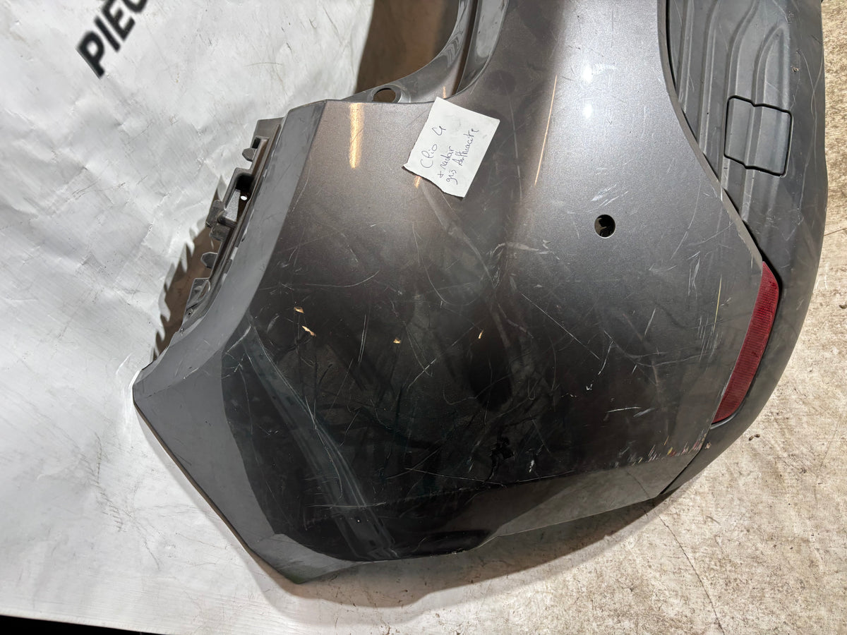 Pare choc arrière Renault Clio 4 gris + radar (1 radar manquant) 820222925R