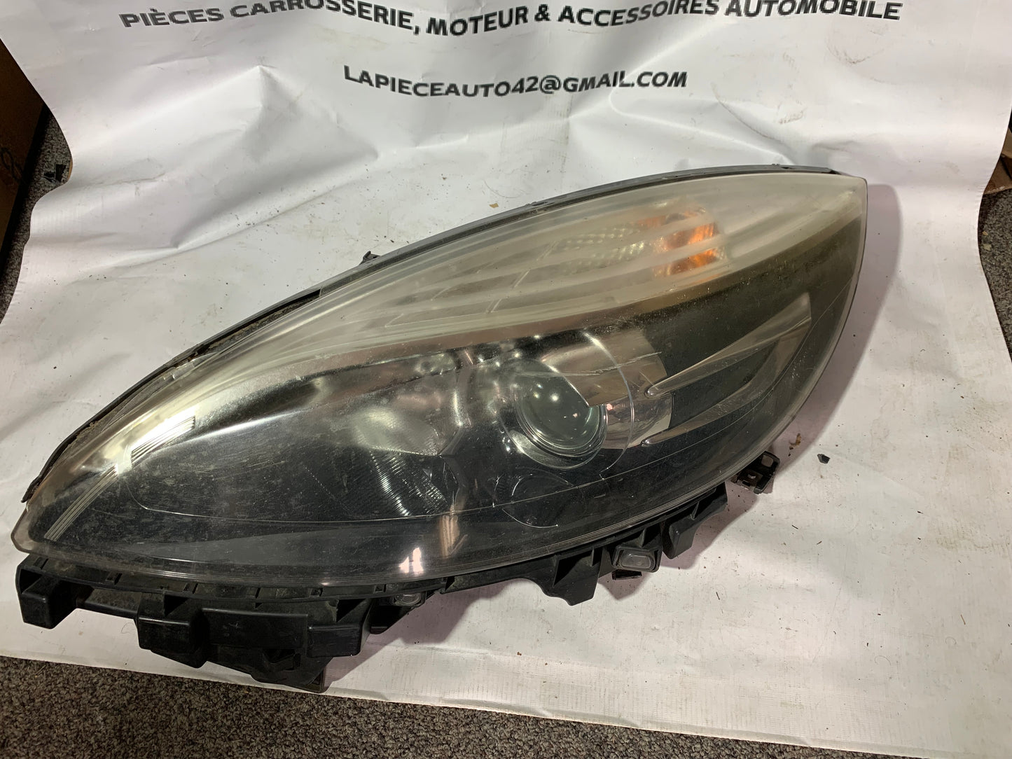 Phare avant gauche Renault Scenic 3