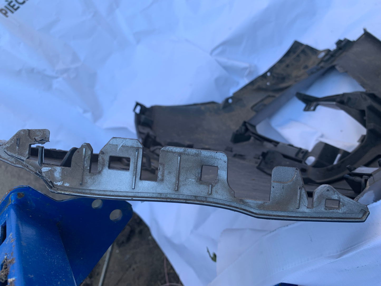 Pare choc avant Peugeot 3008 2 phase 1