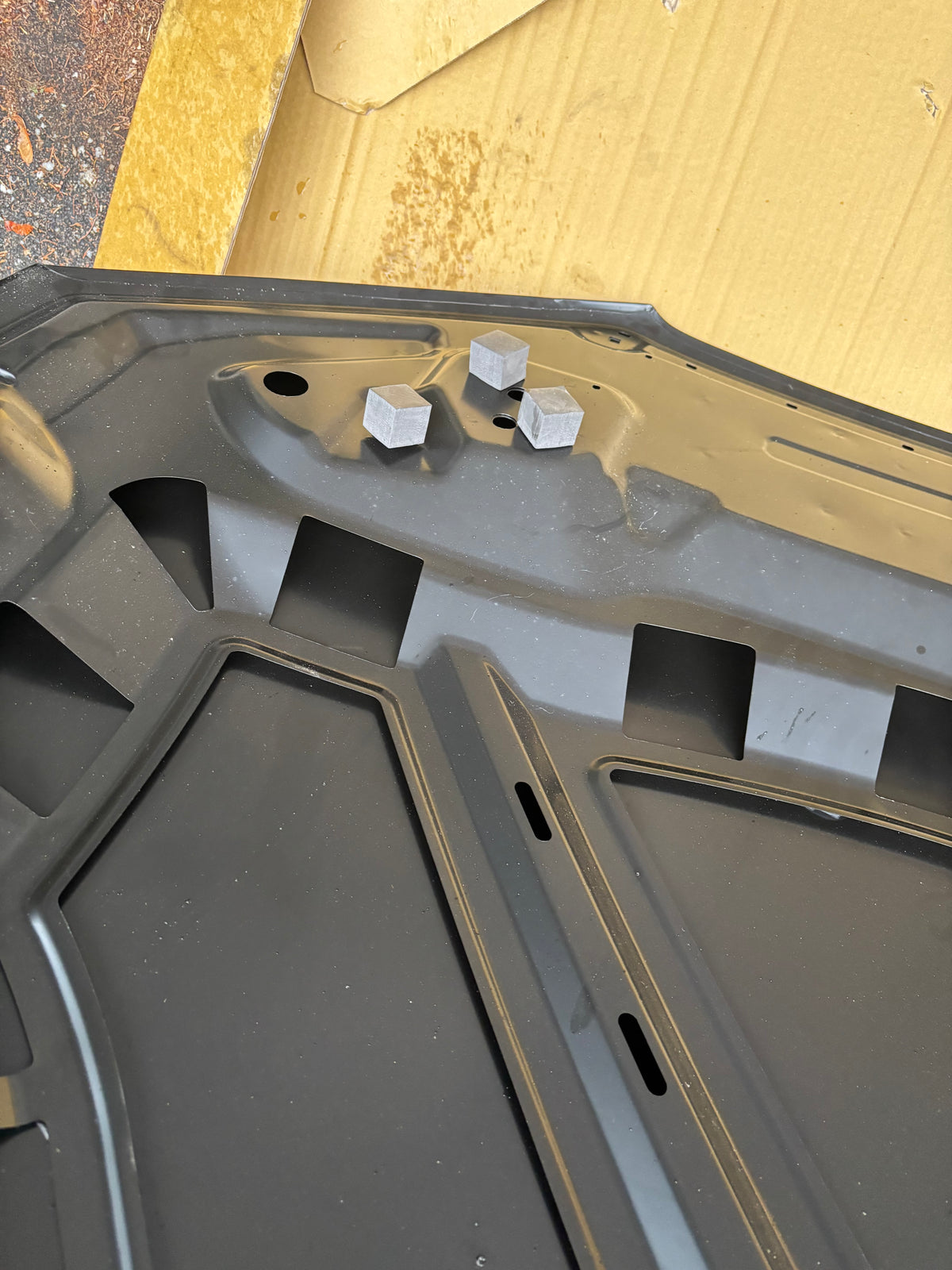 Capot Audi Q3 Neuf noir