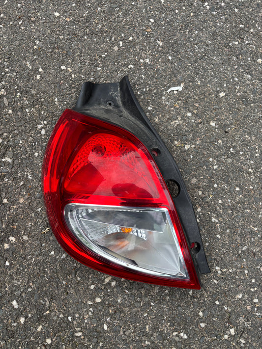 Feux arrière gauche Renault Clio 3