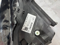 Phare avant gauche Peugeot 208 2 Full Led (Kit de réparation)