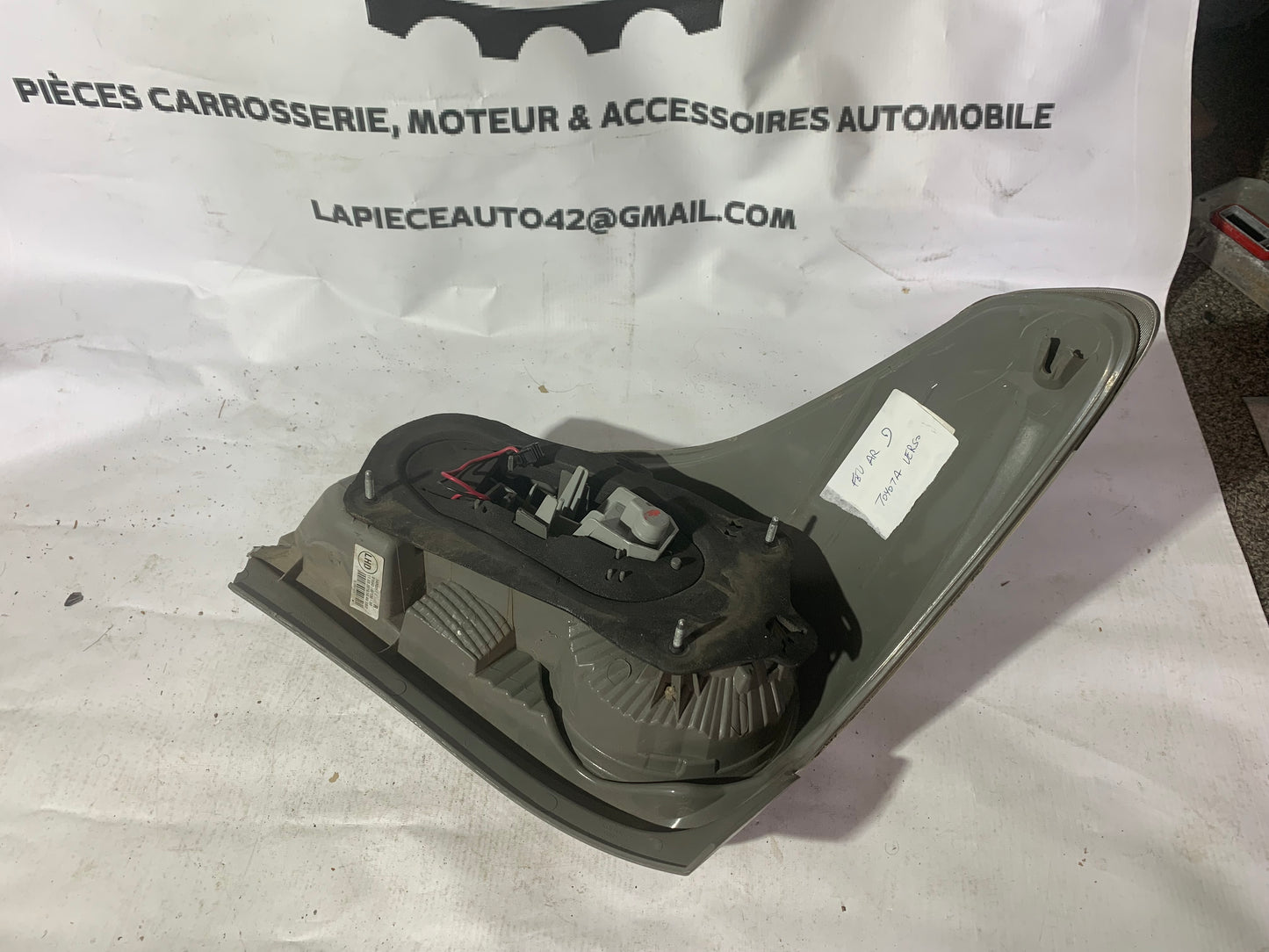 Feu arrière droit Toyota Verso