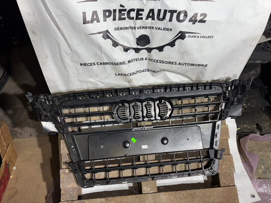 Calandre Audi A4 B8 / 8K0853651