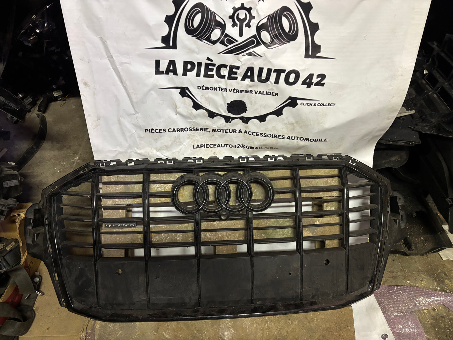 Calandre Audi Q7 / 4M0853651