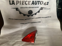 Feu arrière droit intérieur Peugeot 3008 1 phase 1