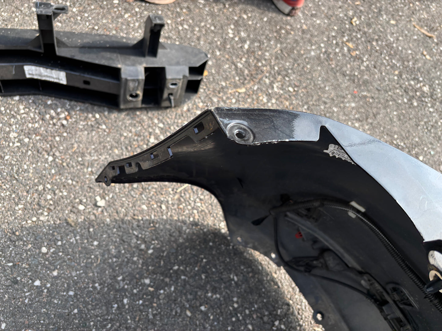 Pare choc arriere Renault Clio 5 (4 radars)