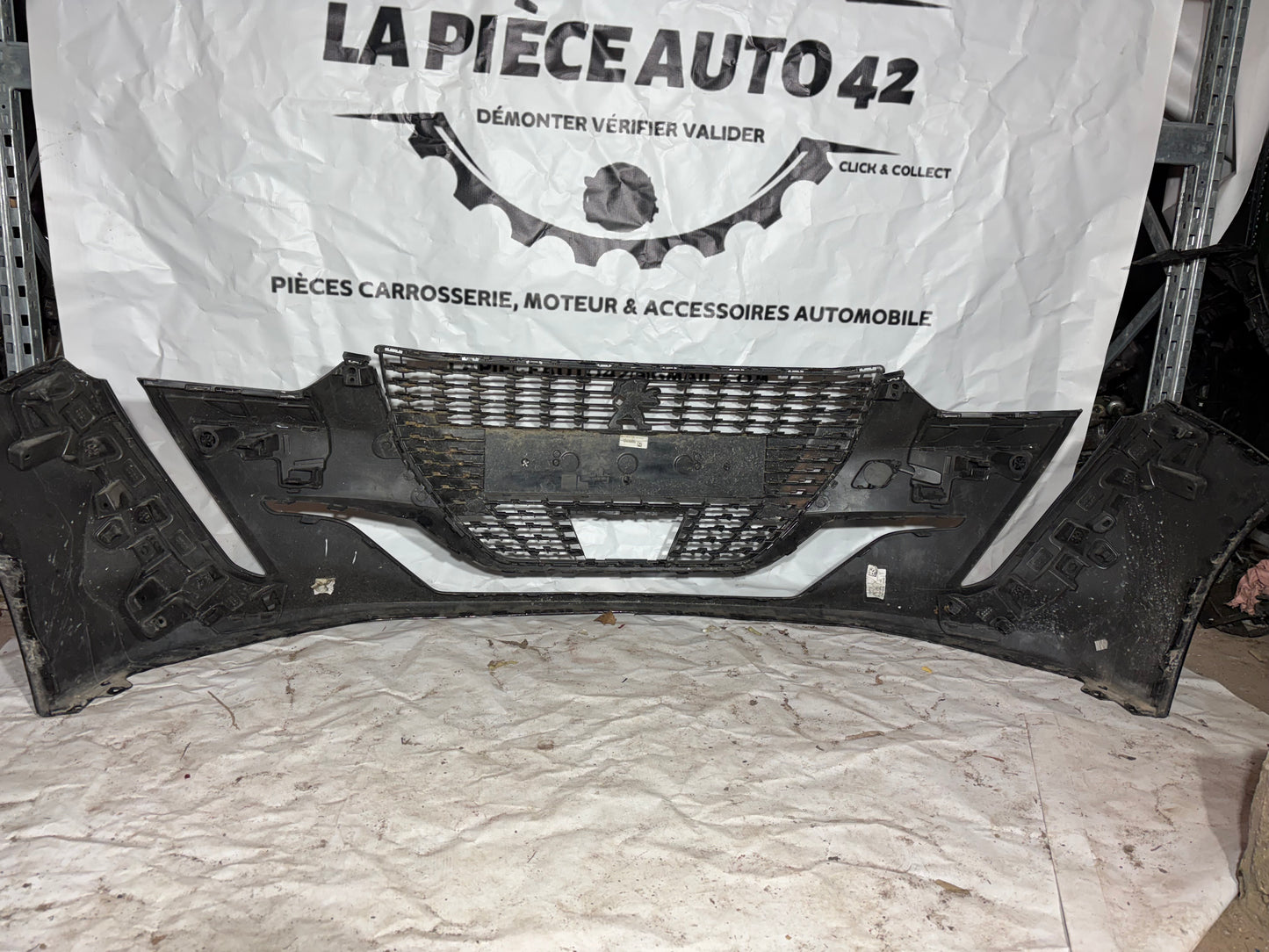 Pare choc avant Peugeot 208 2