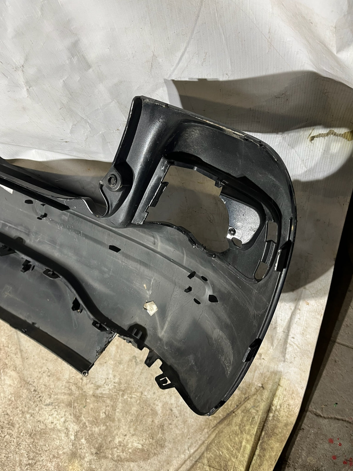 pare-chocs arrière Citroën C3 Picasso noir