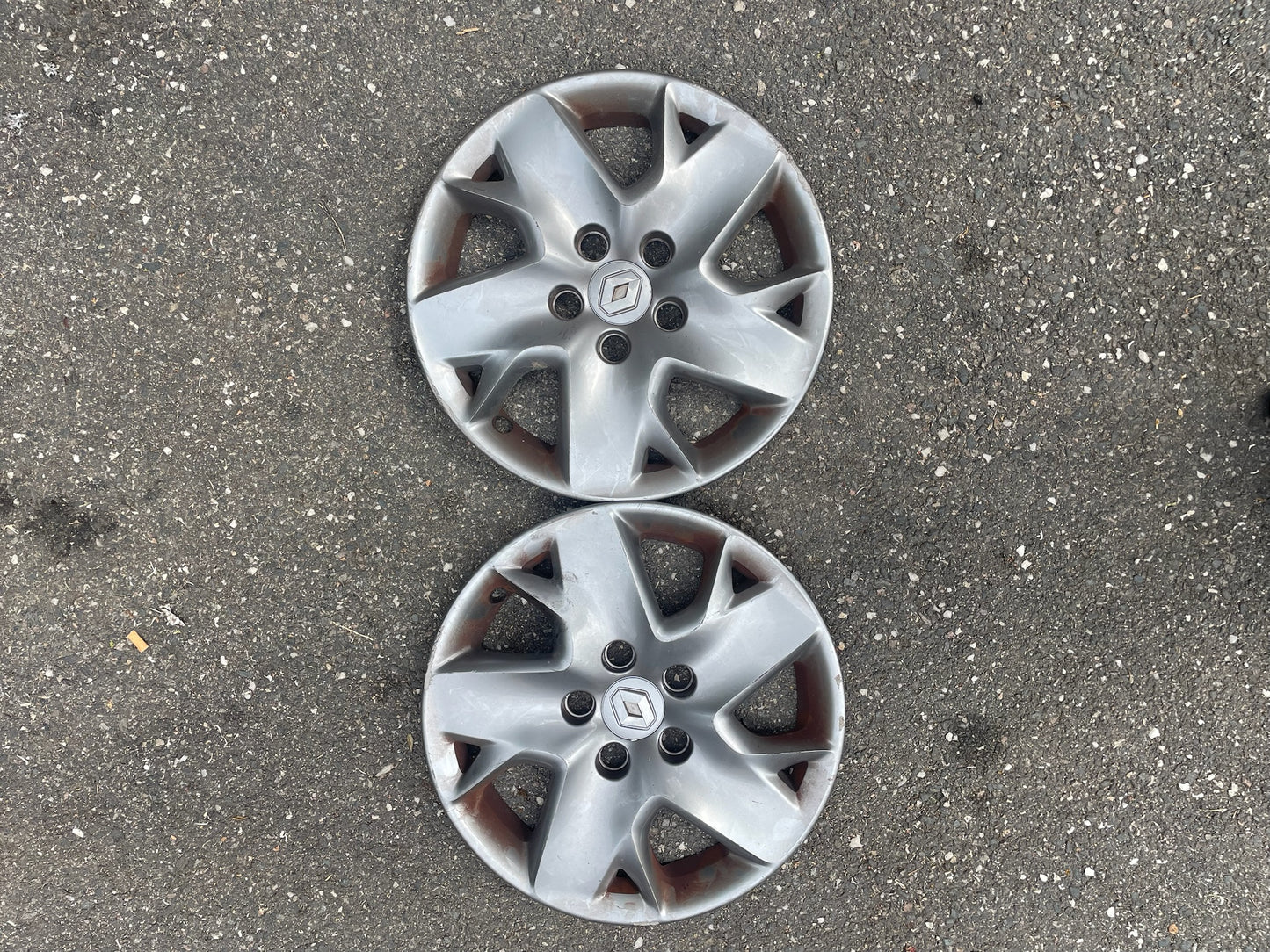 Enjoliveur Renault Scenic 3 15 pouces