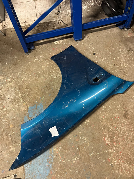 Aile droite BMW série M2 f87 Bleu