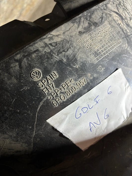 Pare boue avant gauche Volkswagen polo 5 (6R)