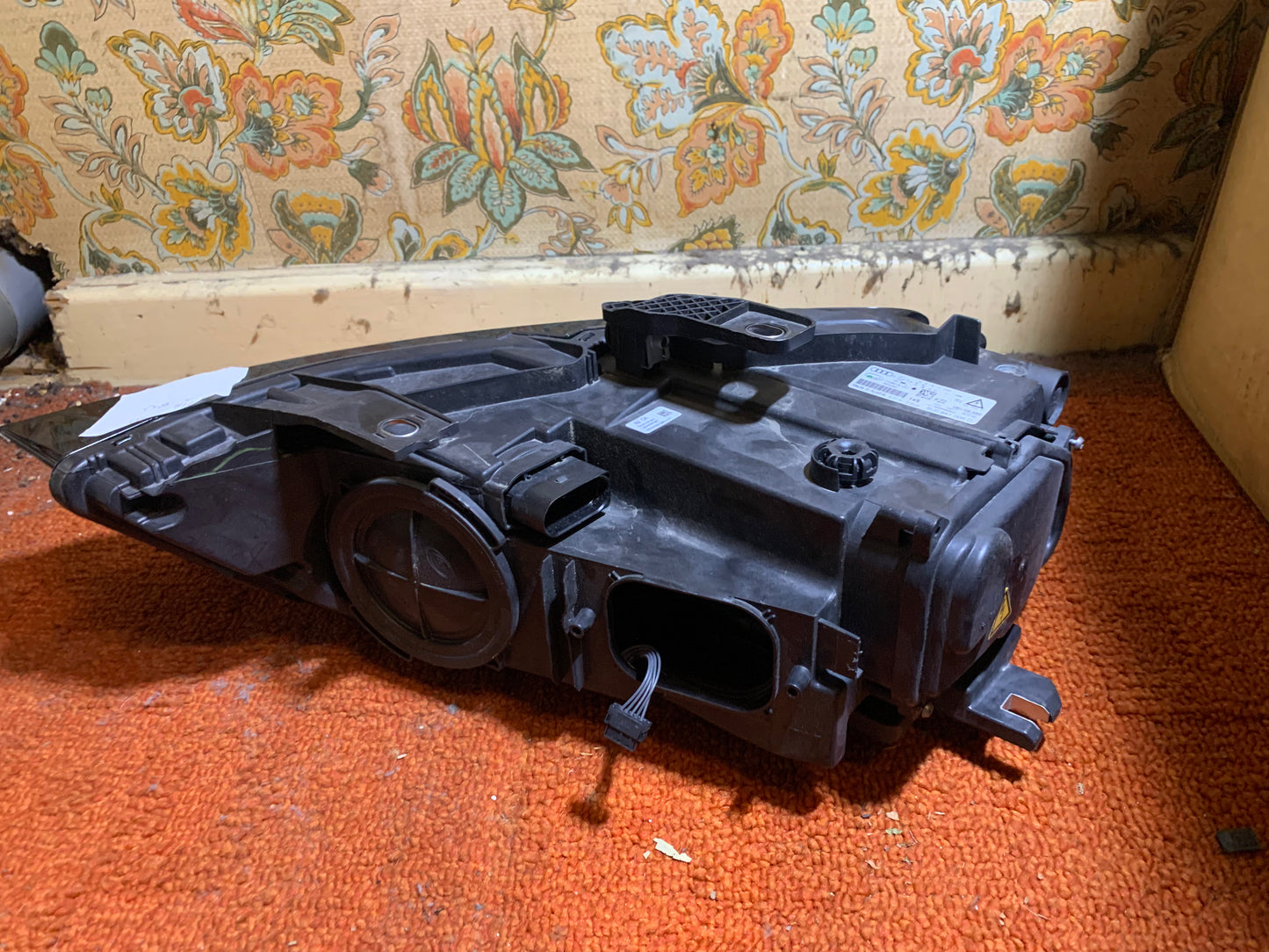 Phare avant droit Audi Q3 8U