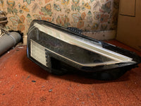 Phare avant droit Audi A3 8Y S LINE