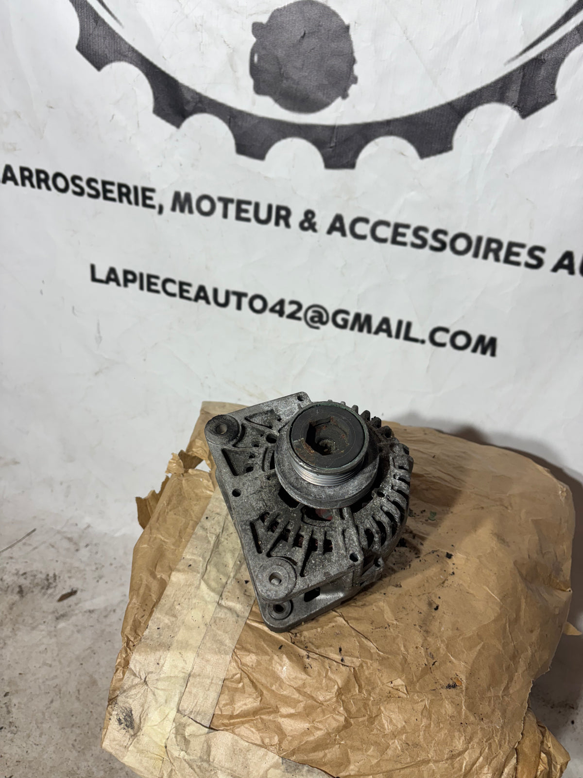 Alternateur Renault 7711497095 — photo 1