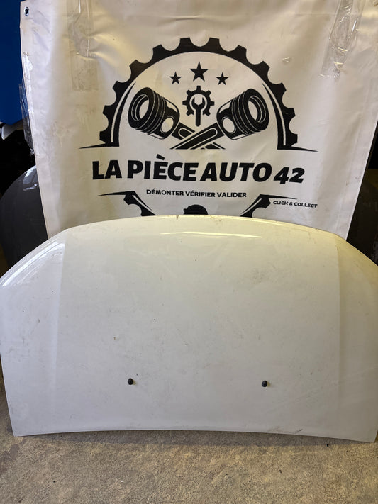 Capot Dacia Sandero 2 – photo 1