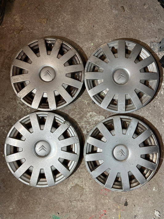 Enjoliveurs Citroen 15 pouces lot de 4 – photo 1