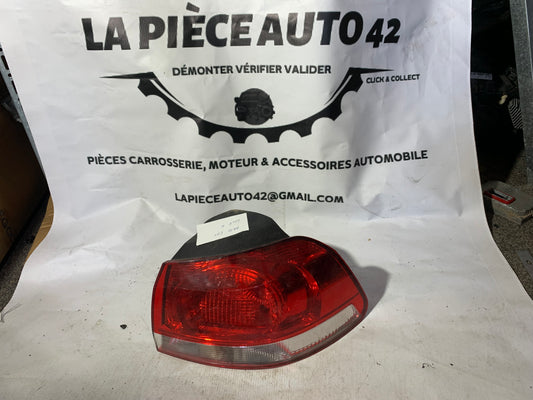 Feu arrière droit extérieur Volkswagen Golf 6 — photo 1