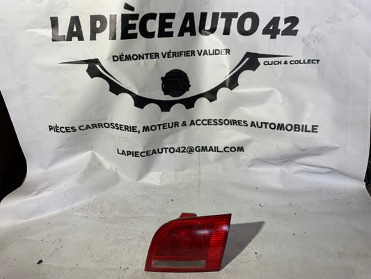 Feu arrière droit intérieur Audi A3 8P — photo 1