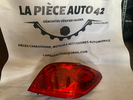 Feu arrière droit Peugeot 307 phase 2 — photo 1