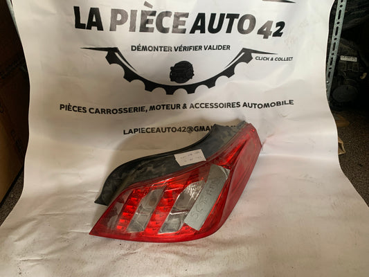Feu arrière droit Peugeot 508 1 phase 1 — photo 1