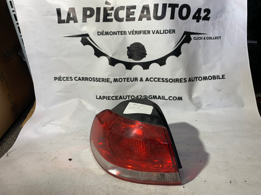 Feu arrière gauche extérieur Volkswagen golf 6 — photo 1