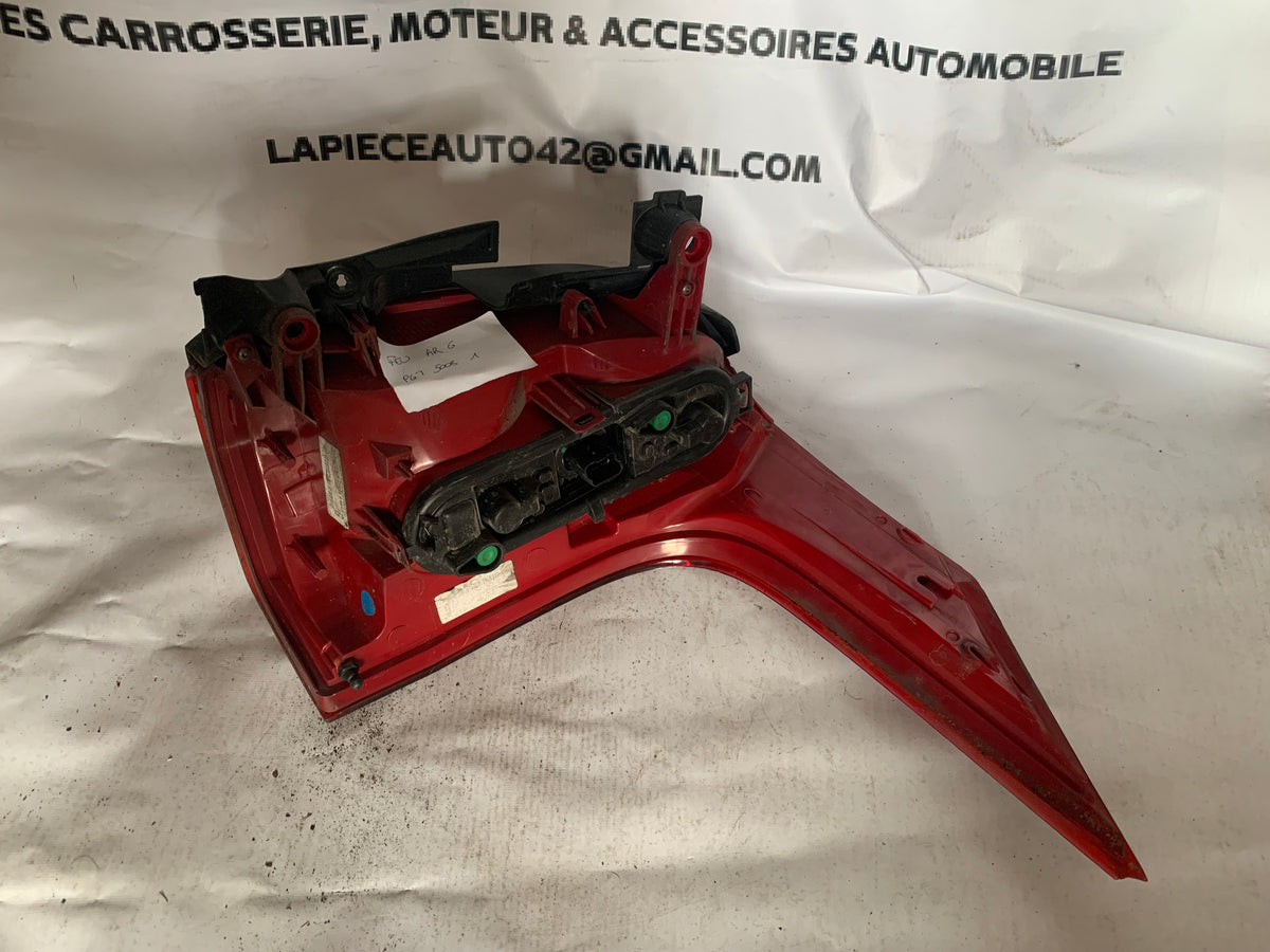 Feu arrière gauche Peugeot 5008 1 — photo 3