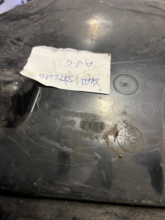 Pare boue avant gauche Alfa Romeo Stelvio — photo 1