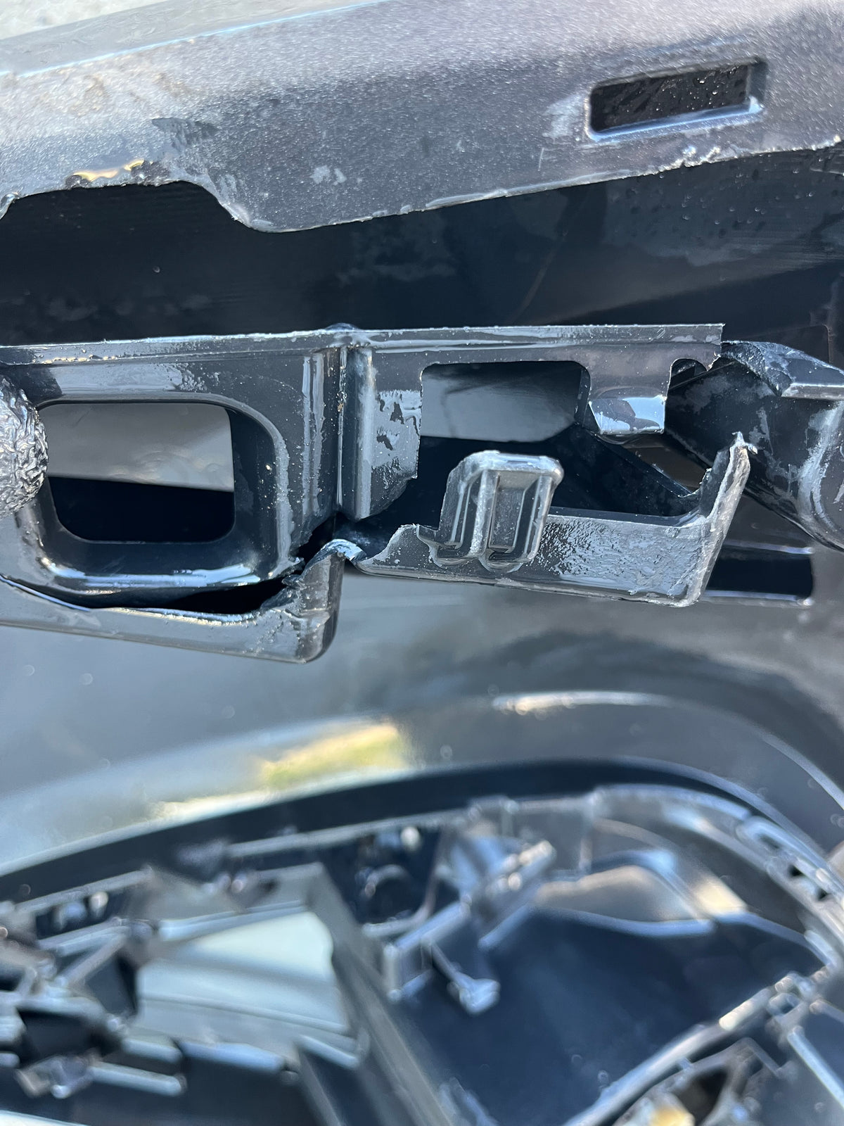 Pare-chocs AV brun 9810513777 Peugeot 208 1 — photo 6