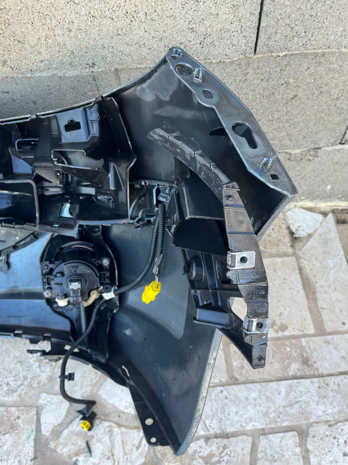 Pare-chocs AV gris foncé 9649581380 Peugeot 207 — photo 5