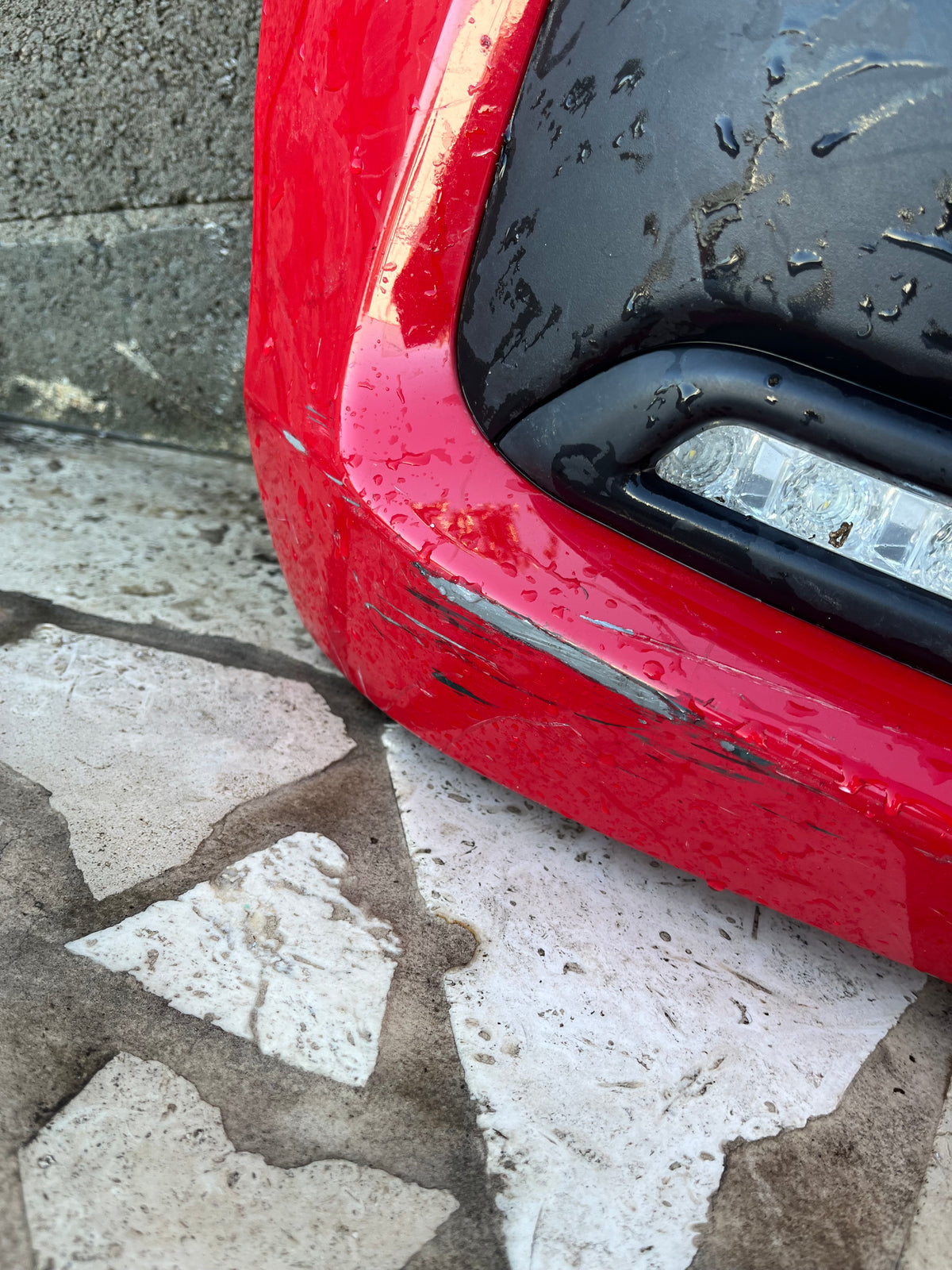 Pare-chocs AV rouge 52119-0H150 Peugeot 108 — photo 3