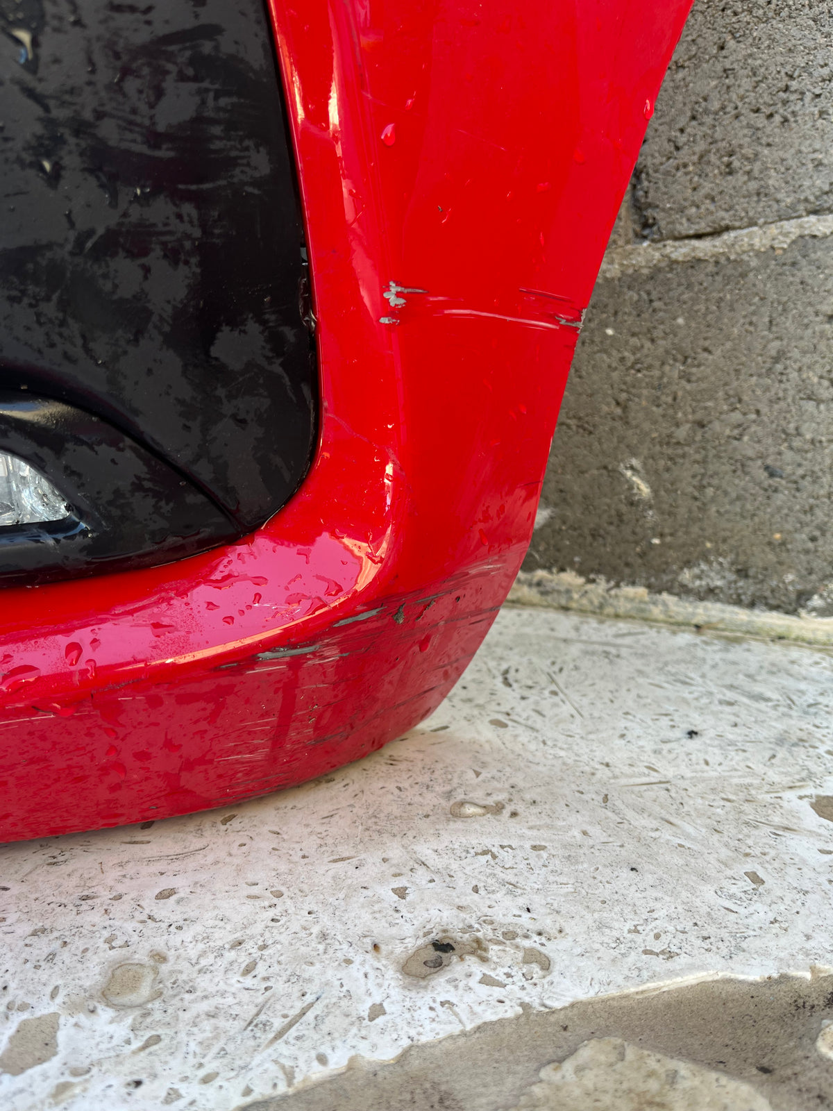 Pare-chocs AV rouge 52119-0H150 Peugeot 108 — photo 4