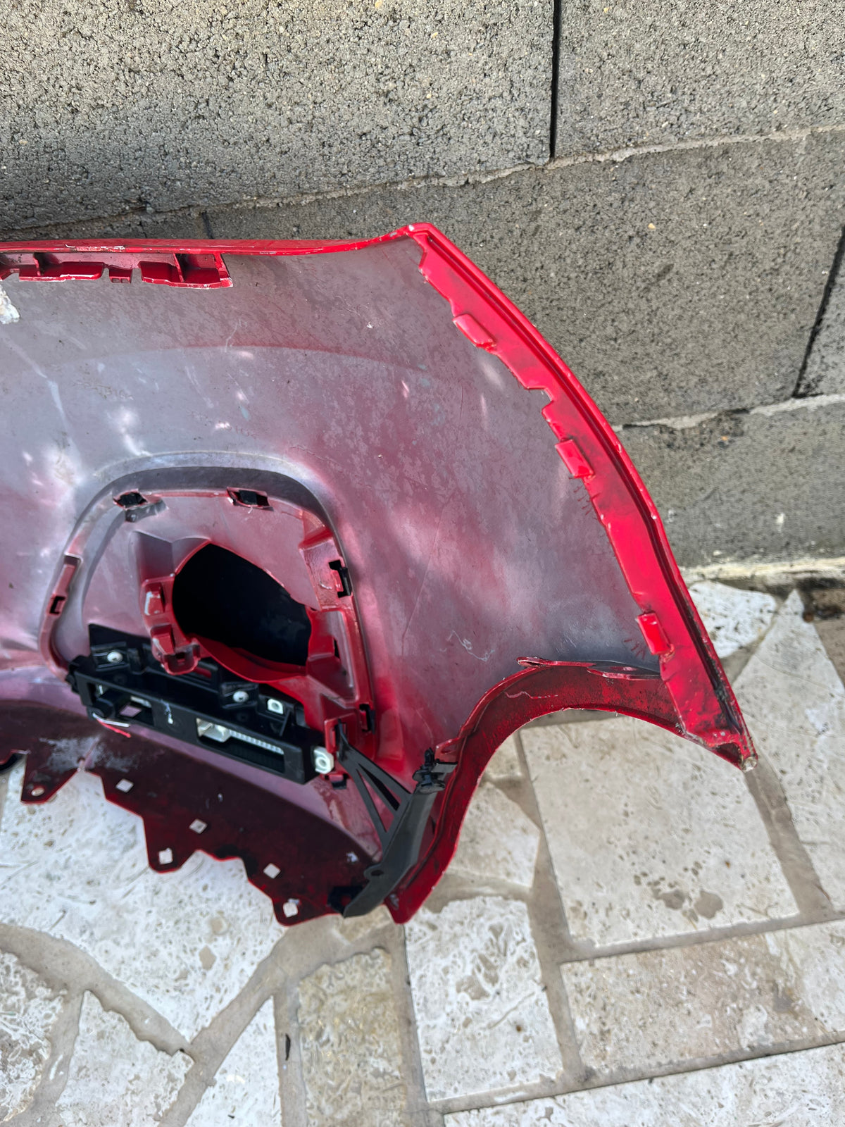 Pare-chocs AV rouge 52119-0H150 Peugeot 108 — photo 7