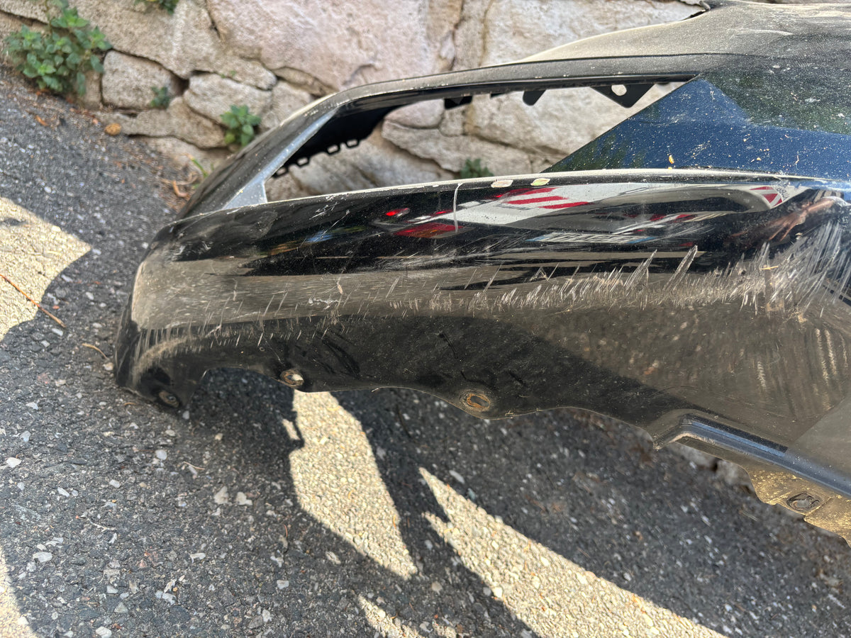 Pare-chocs avant Nissan Micra K14 noir — photo 5