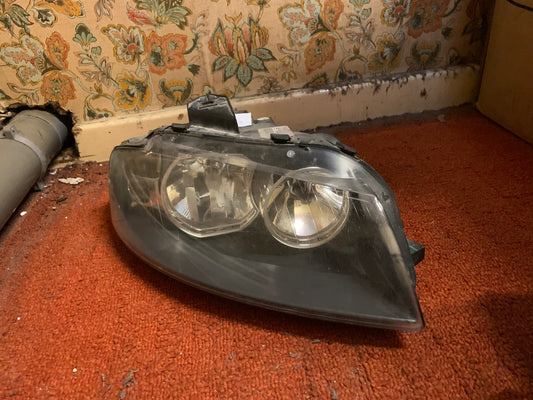 Phare avant droit Audi A3 8P phase 1 — photo 1
