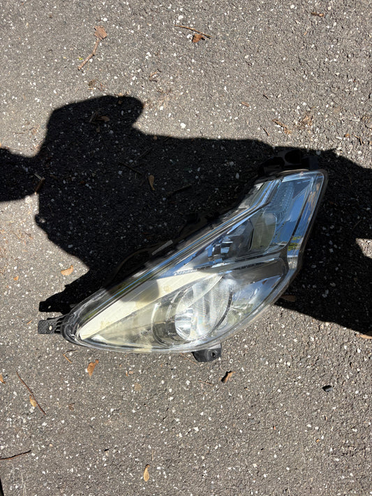 Phare avant droit Citroën C3 MK 2 (phase 2) — photo 1