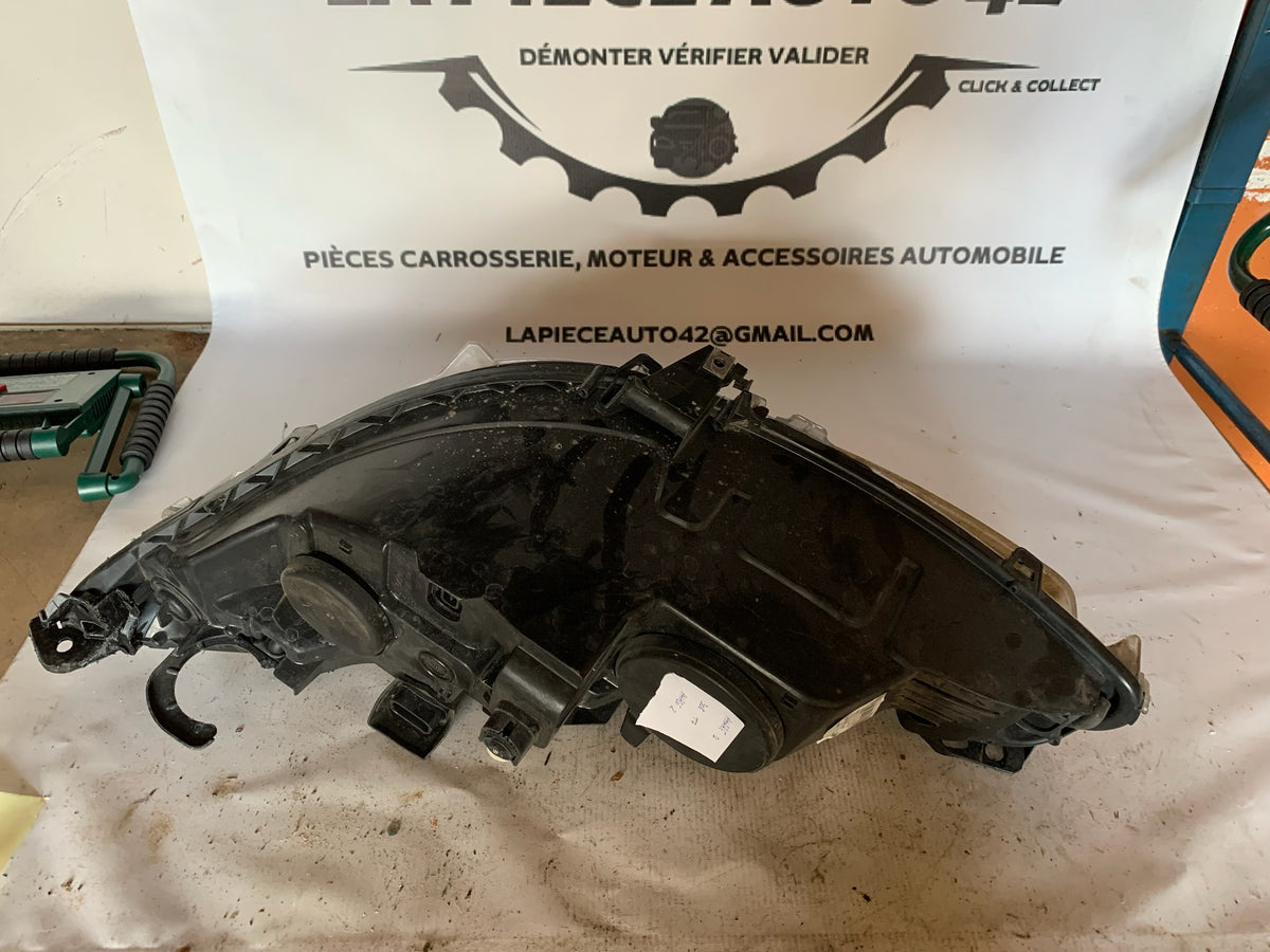 Phare avant droit Peugeot 308 T7 phase 2 — photo 3